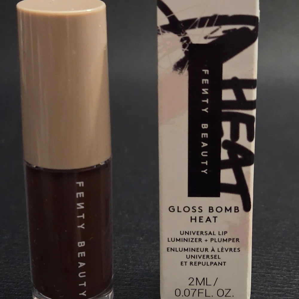 Fenty Beauty Gloss Bomb Heat in Hot Chocolate, Universal Lip Luminizer + Plumper